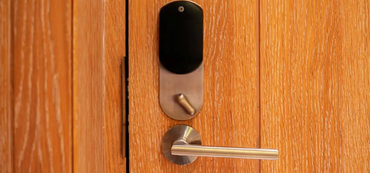 Automatic Locking Door Knob Wildomar